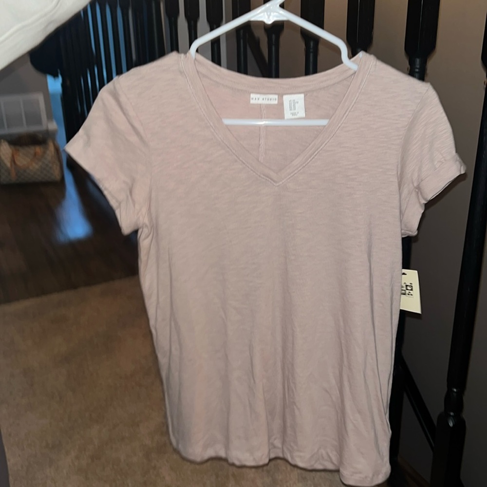 Max Studio t shirt